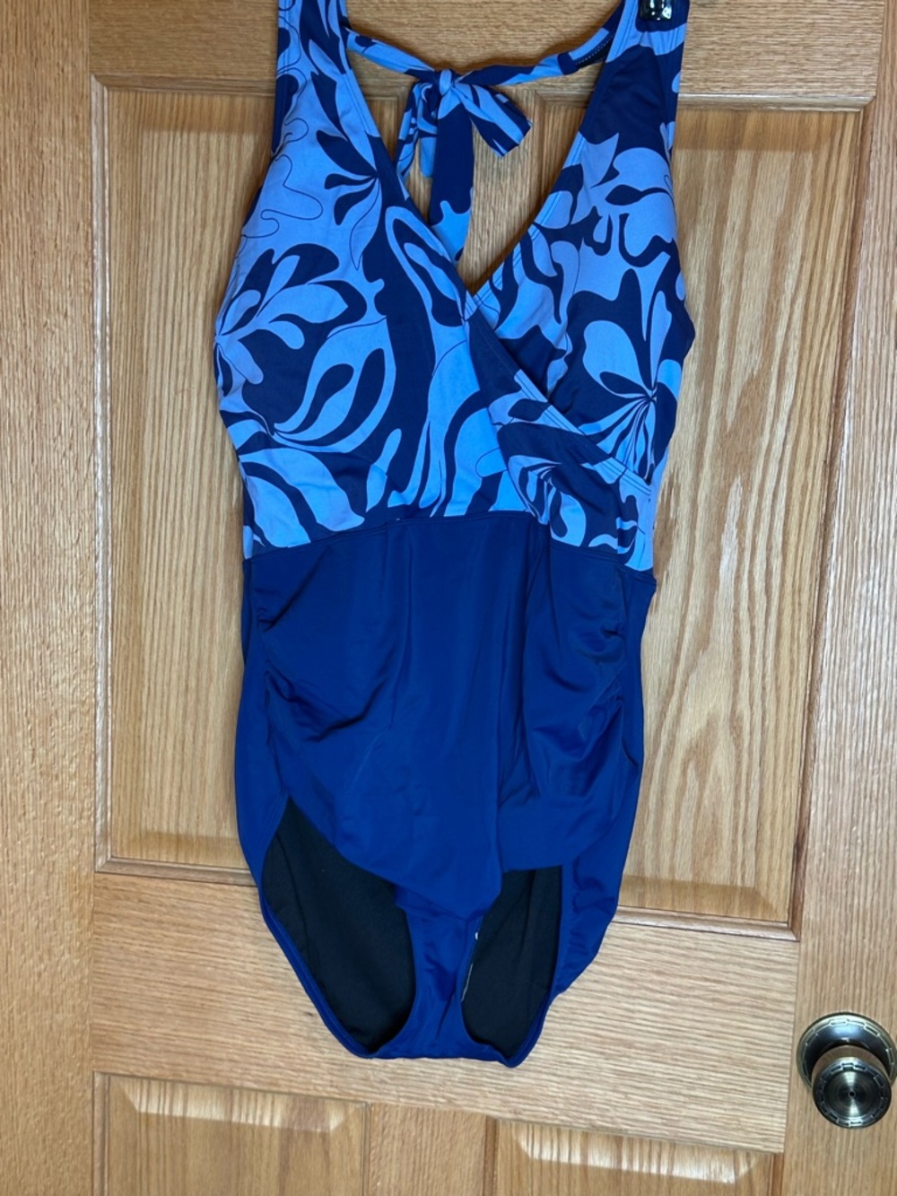 Women's Bal Harbour Faux Wrap Halter One-Piece Swimsuit nwt size 20